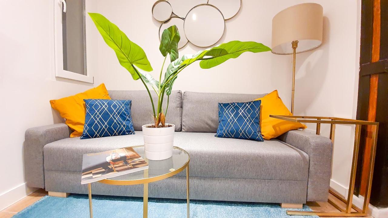 Lindo Apartamento En Zona Centro, Cerca De Todo Apartment Madrid Bagian luar foto